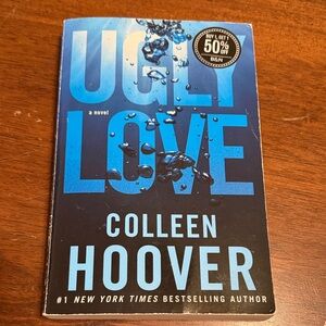 Ugly Love by Colleen Hoover Paperback